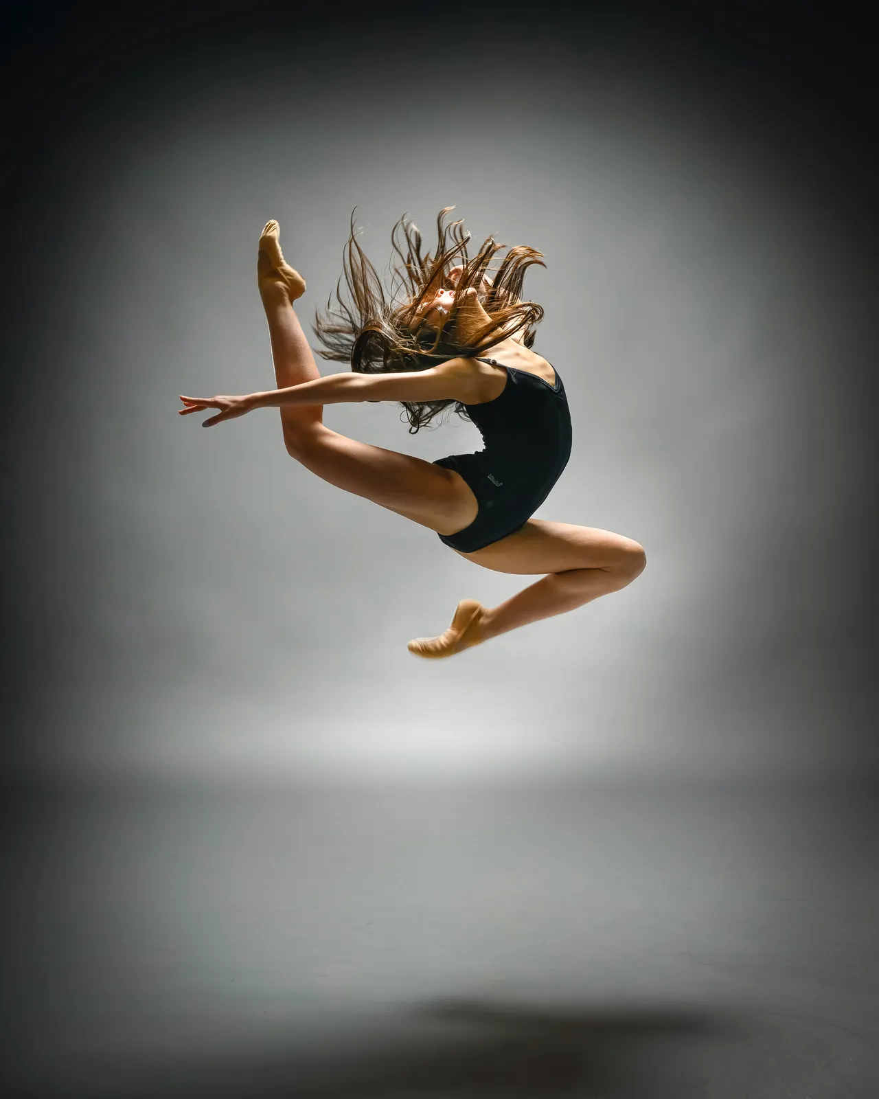child-acro photo 2